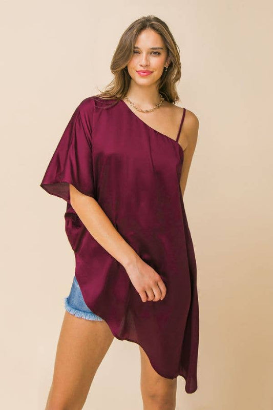 A satin top-IT11670