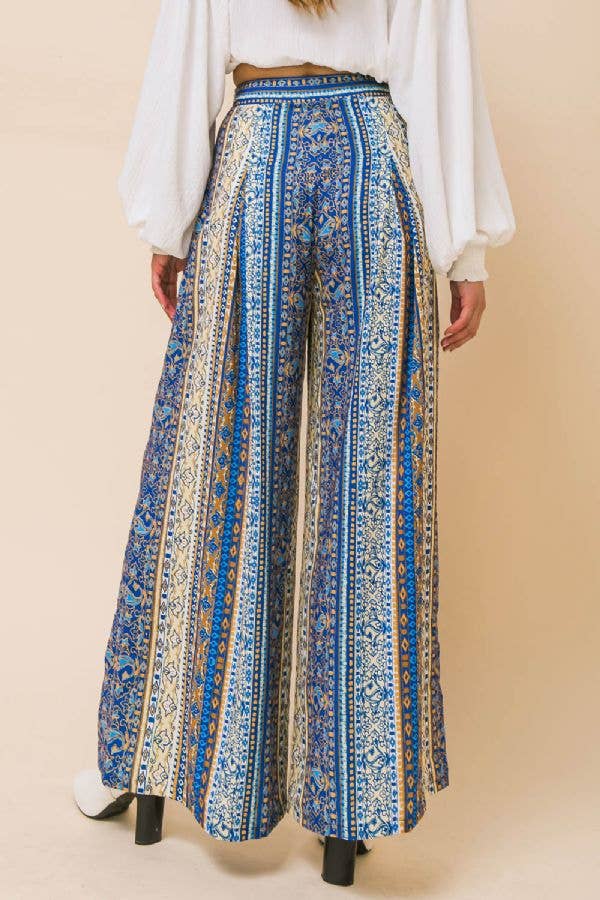 A printed woven pant - IP7421