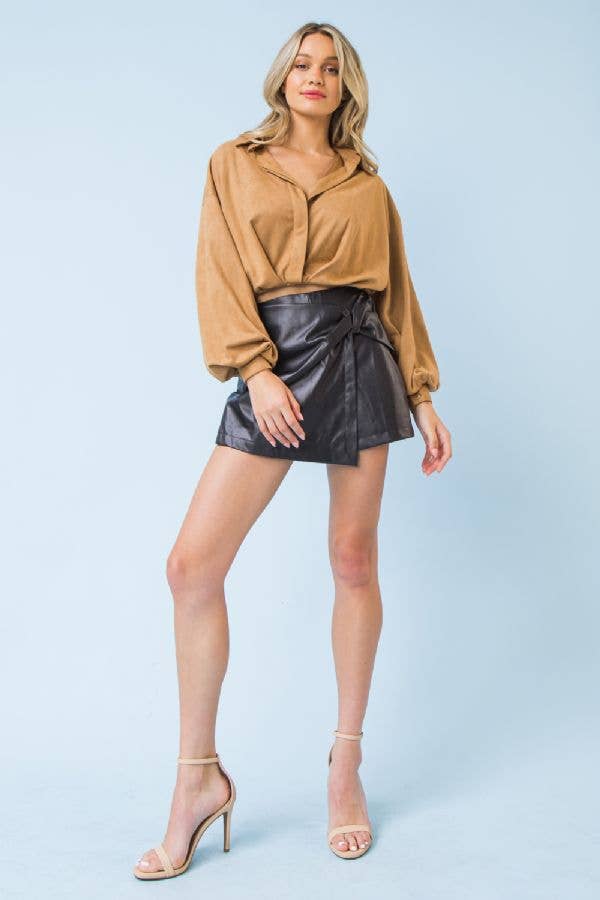 A faux suede top-IT11773